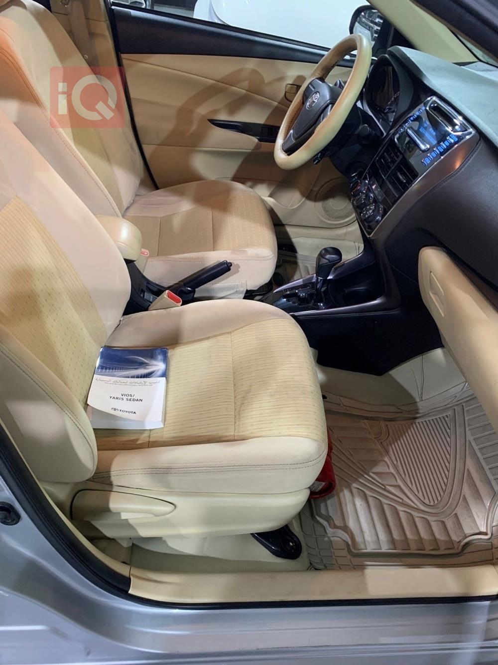 تويوتا يارس